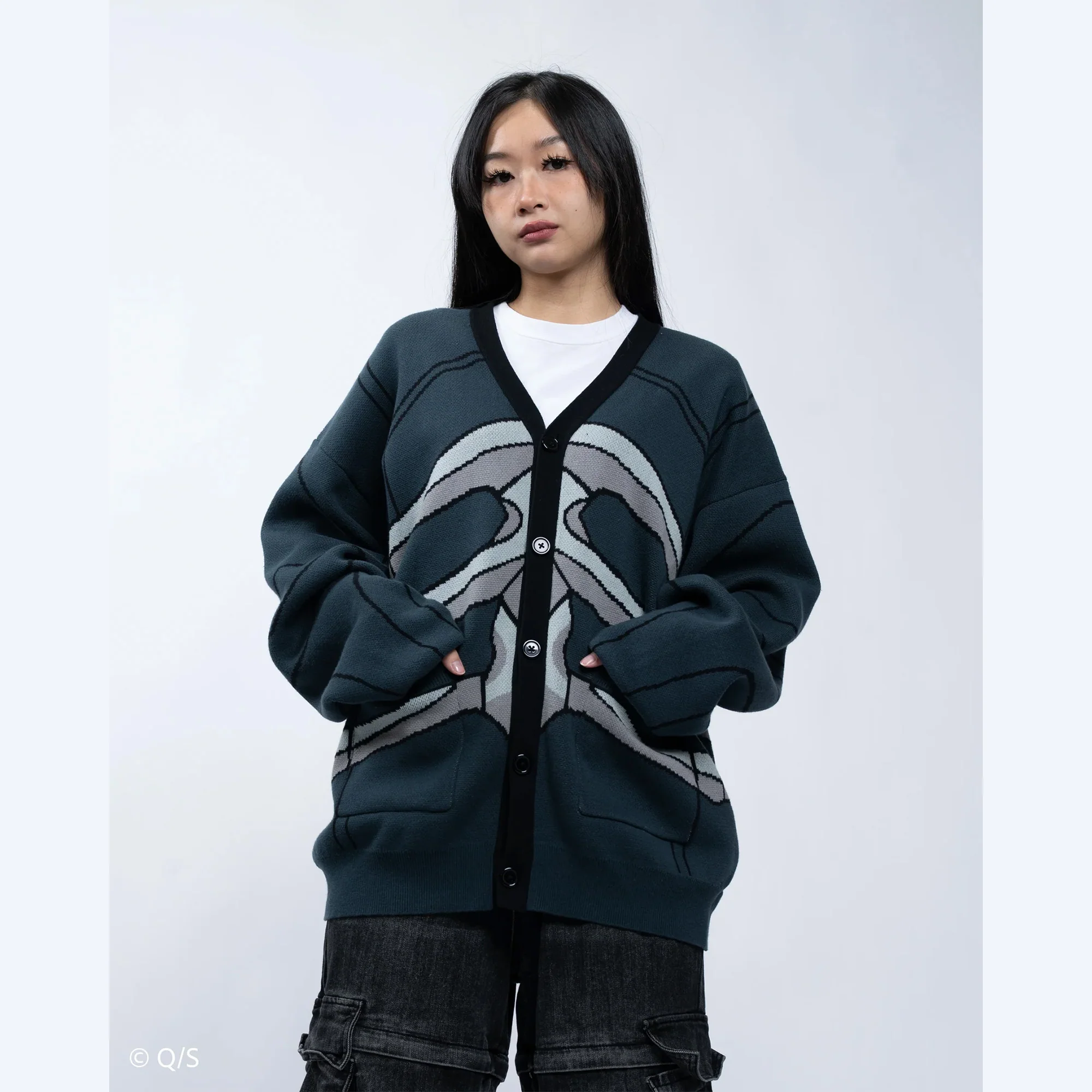 Dorohedoro Caiman Steady Hands Cardigan - Image 8