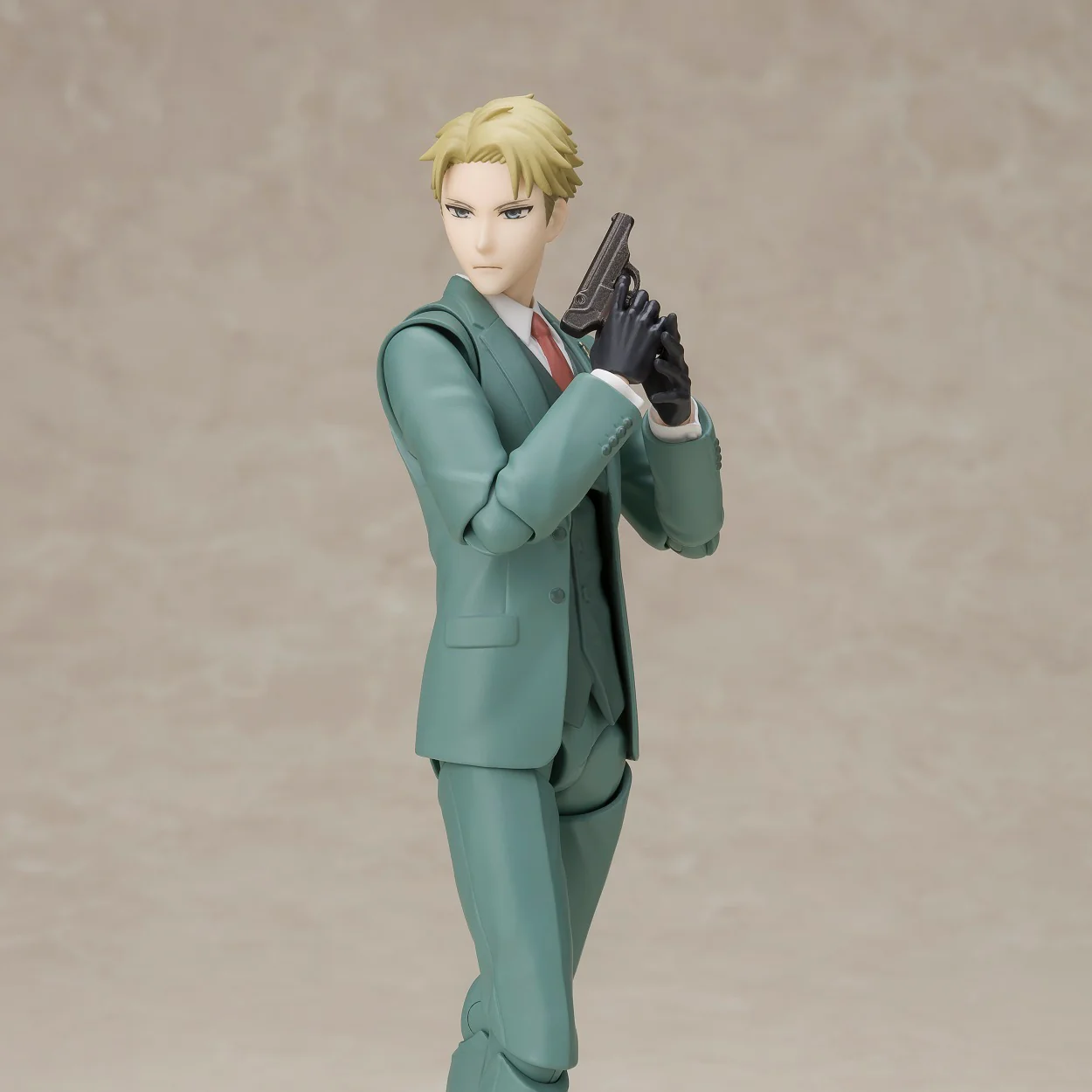 Loid Forger S.H.Figuarts Spy x Family - Image 7