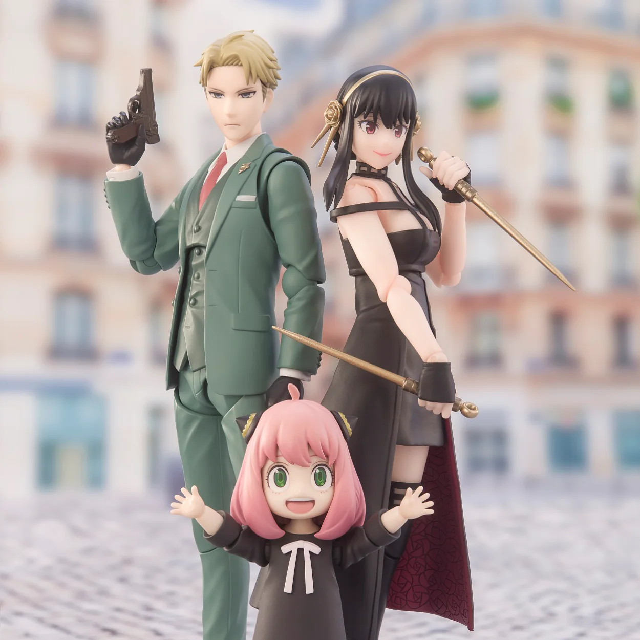 Loid Forger S.H.Figuarts Spy x Family - Image 8