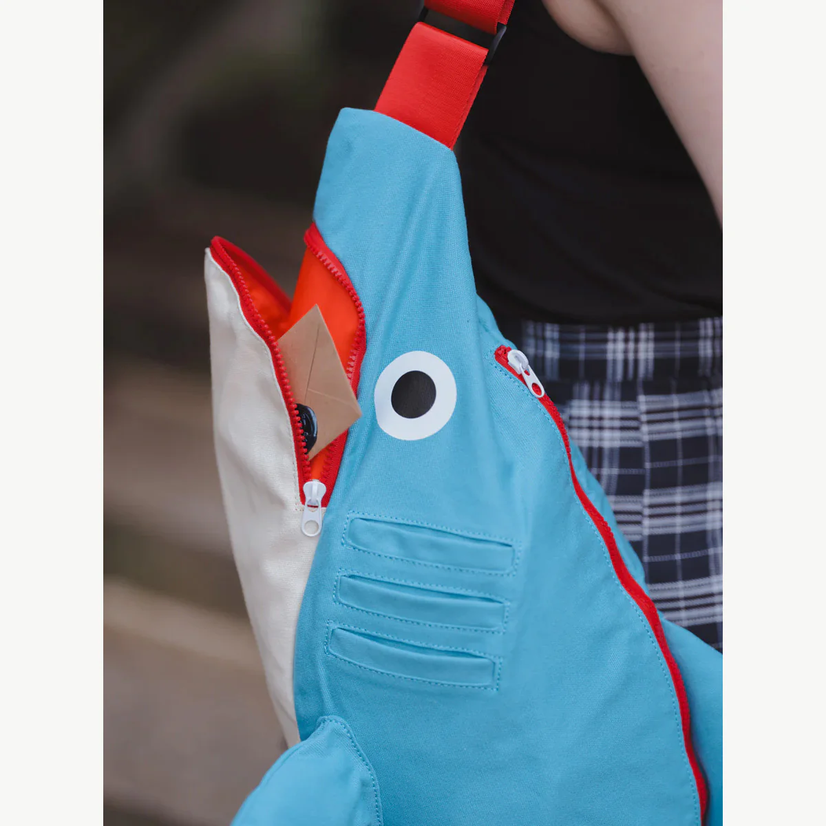 ohmonah Shark Duffle - Image 7