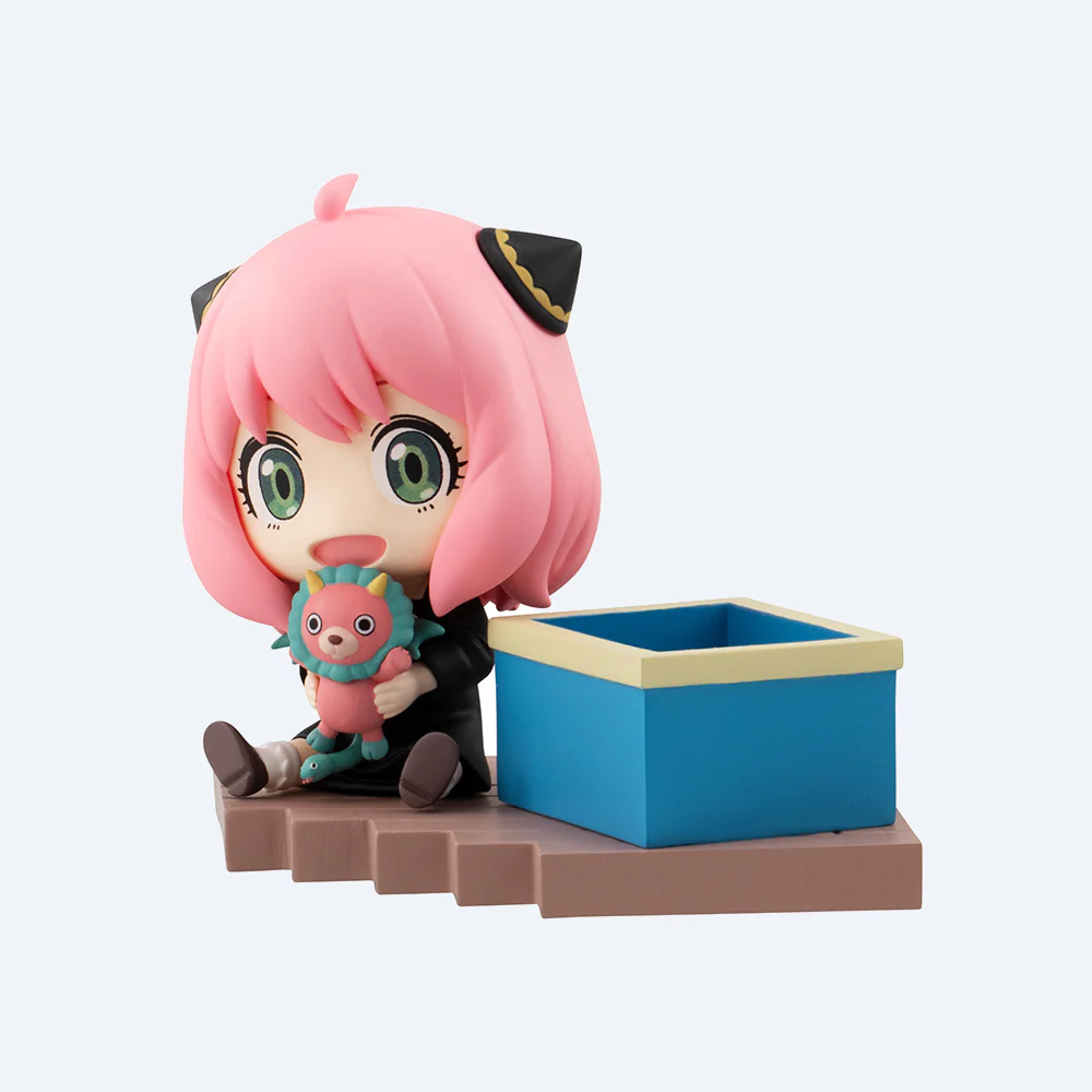 SPY x FAMILY Anya Forger Hold Figure - Image 2